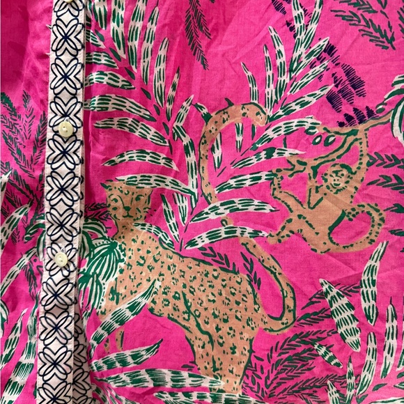 Engineered Button Down Blouse - Picture 3 of 5